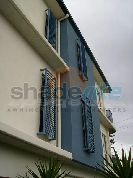Aluminium louvre awning installation, Sydney