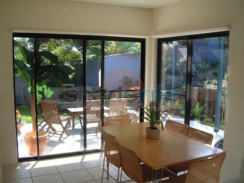 Roller / Holland blind installation in Avalon, Sydney