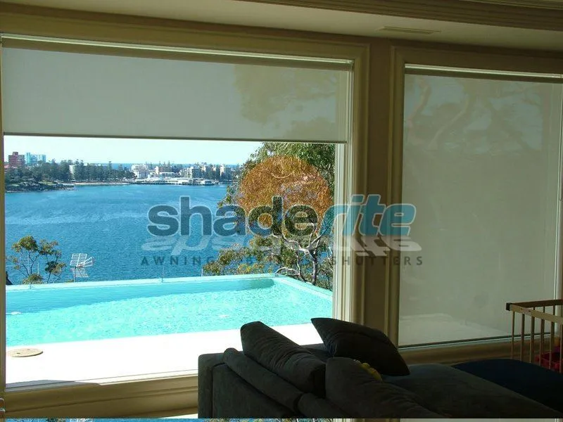 Sunscreen blind installation, Sydney