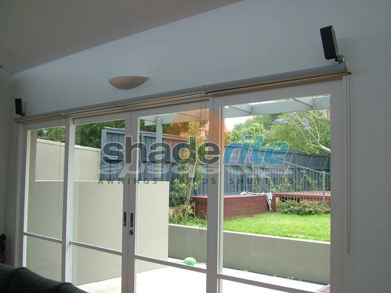 Sunscreen blind installation, Sydney