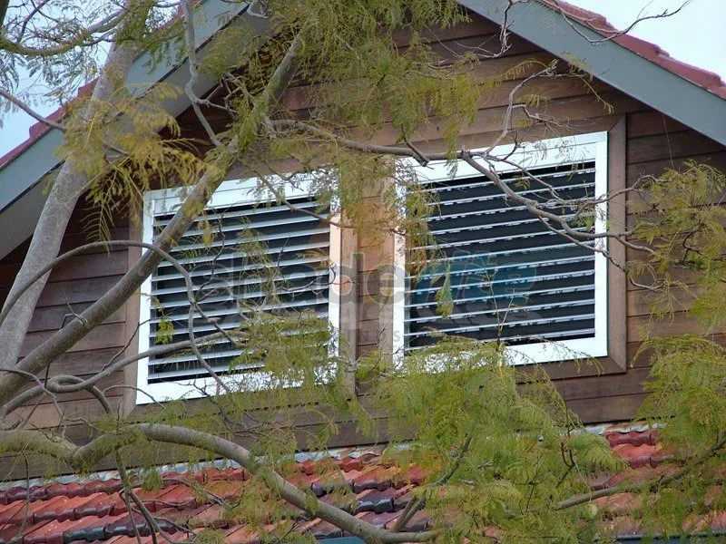 Aluminium shutters